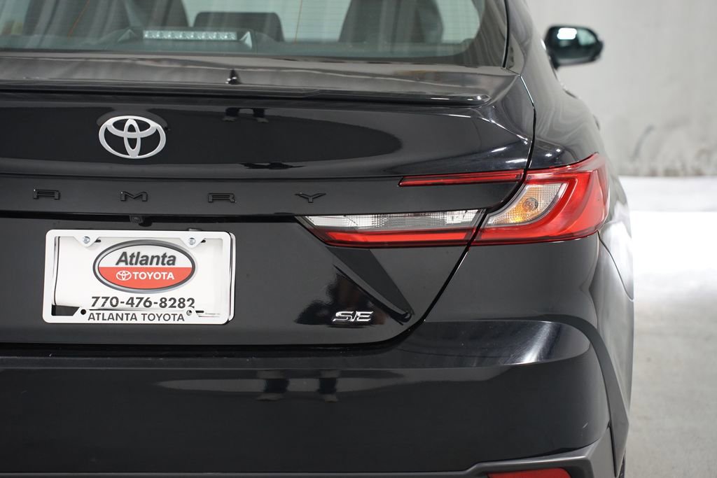 Certified 2025 Toyota Camry SE image 10