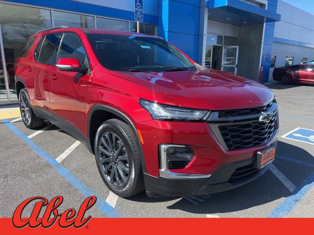 Used 2023 Chevrolet Traverse RS