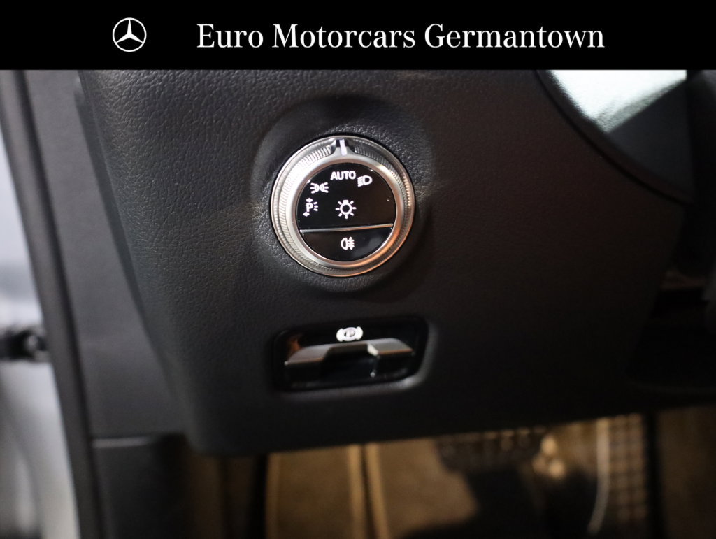 Used 2026 Mercedes-Benz C 300 4MATIC Sedan image 10