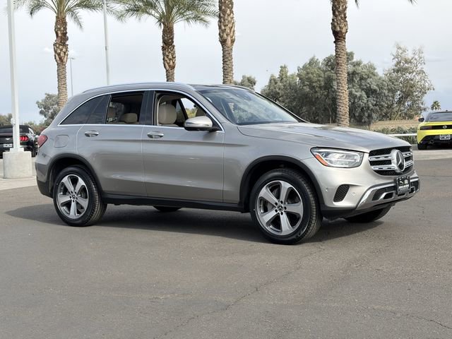 Used 2022 Mercedes-Benz GLC 300 4MATIC image 4