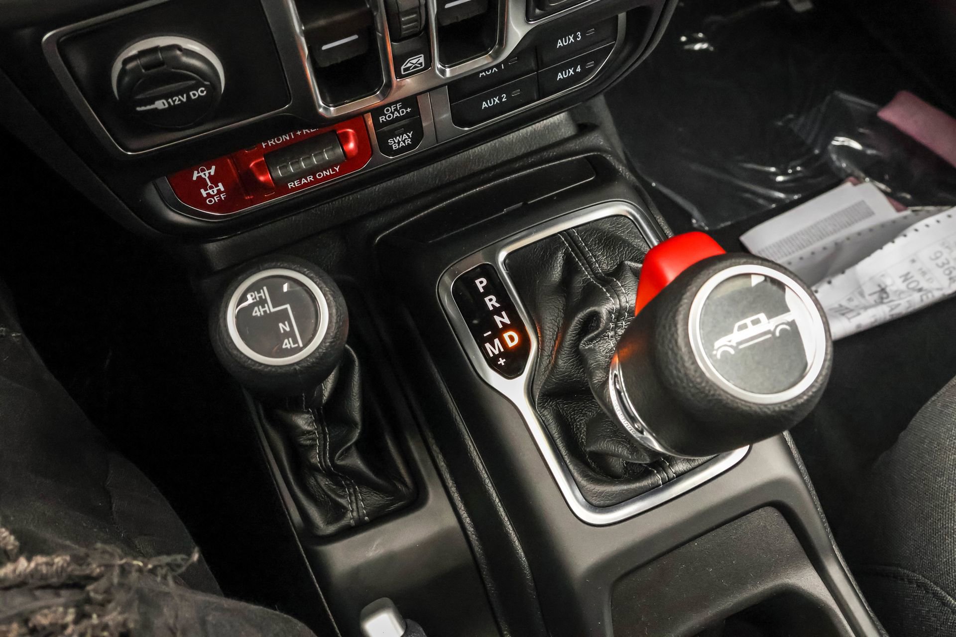 New 2025 Jeep Gladiator Rubicon w/ Convenience Group image 21