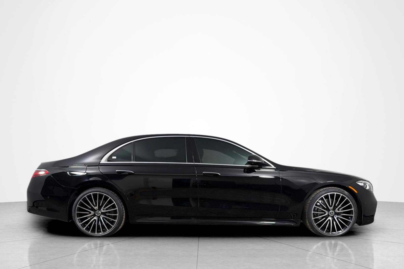 Used 2021 Mercedes-Benz S 580 4MATIC Sedan image 6