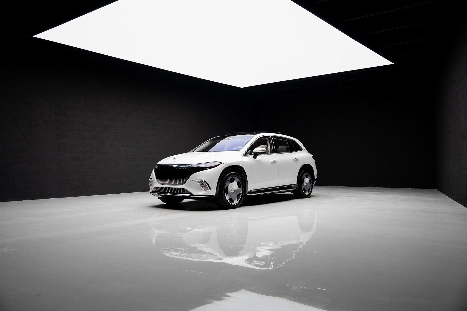 Used 2024 Mercedes-Benz Maybach EQS 680 4MATIC image 80