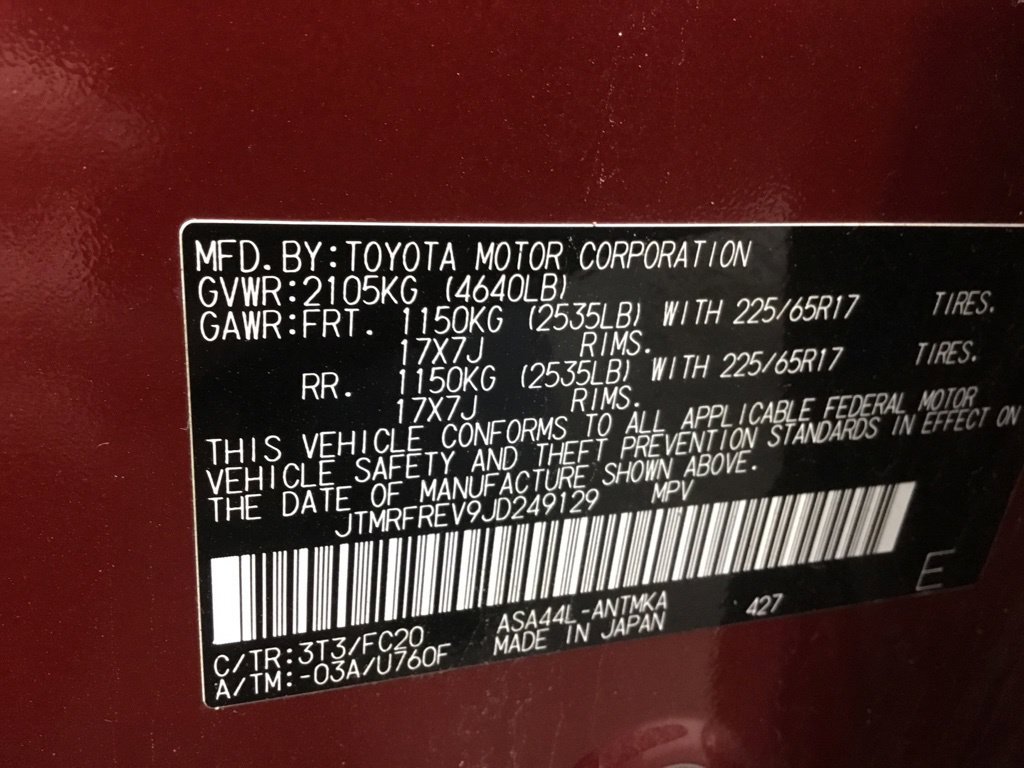 Used 2018 Toyota RAV4 XLE w/ Plus Extra Value Package AWD/4WD image 6