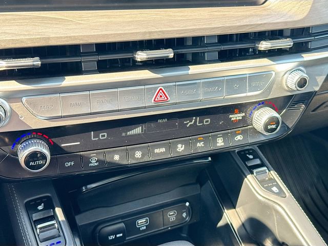 Used 2023 Kia Telluride EX X-Line image 18