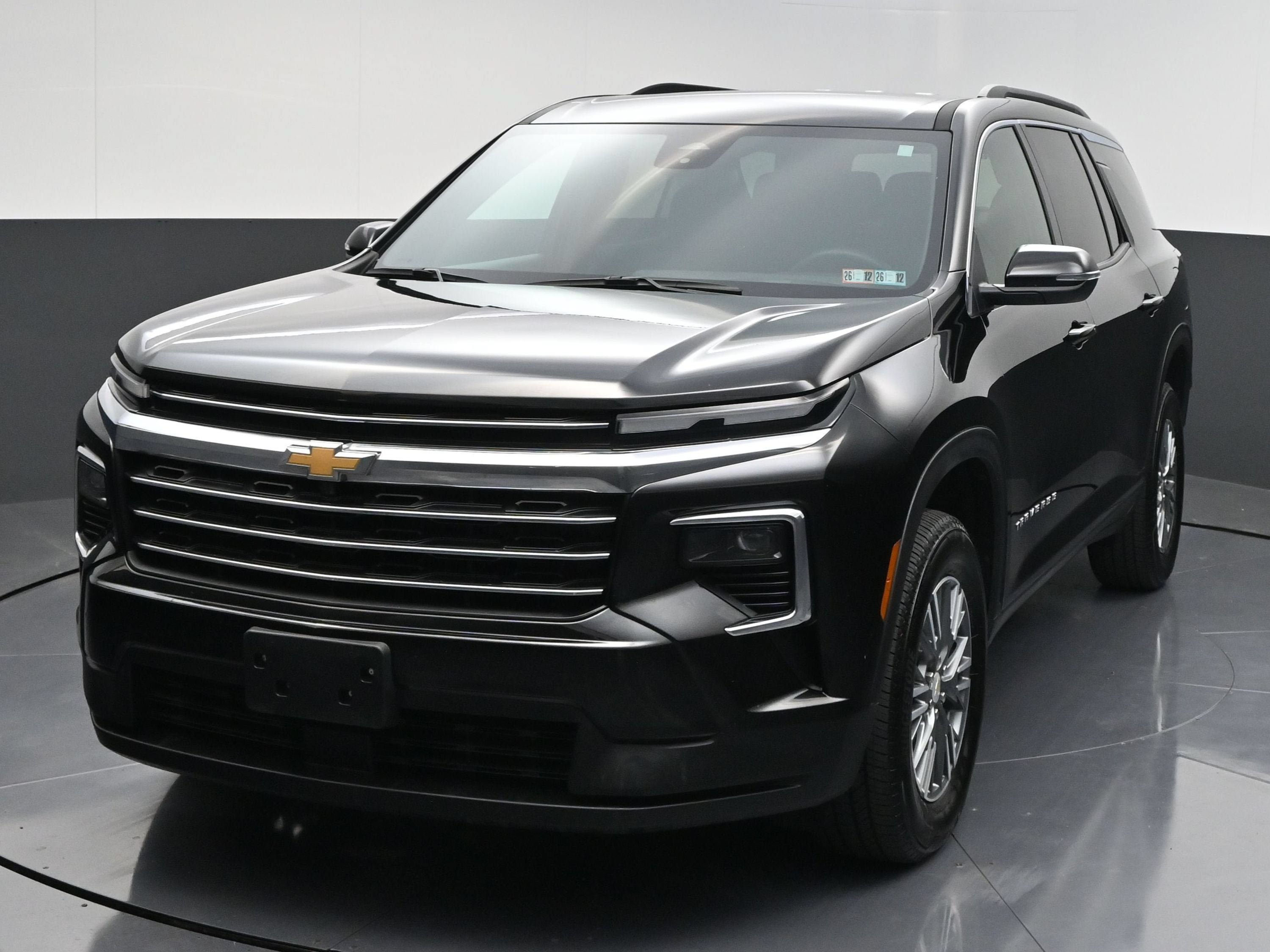 Certified 2025 Chevrolet Traverse LT FWD image 4