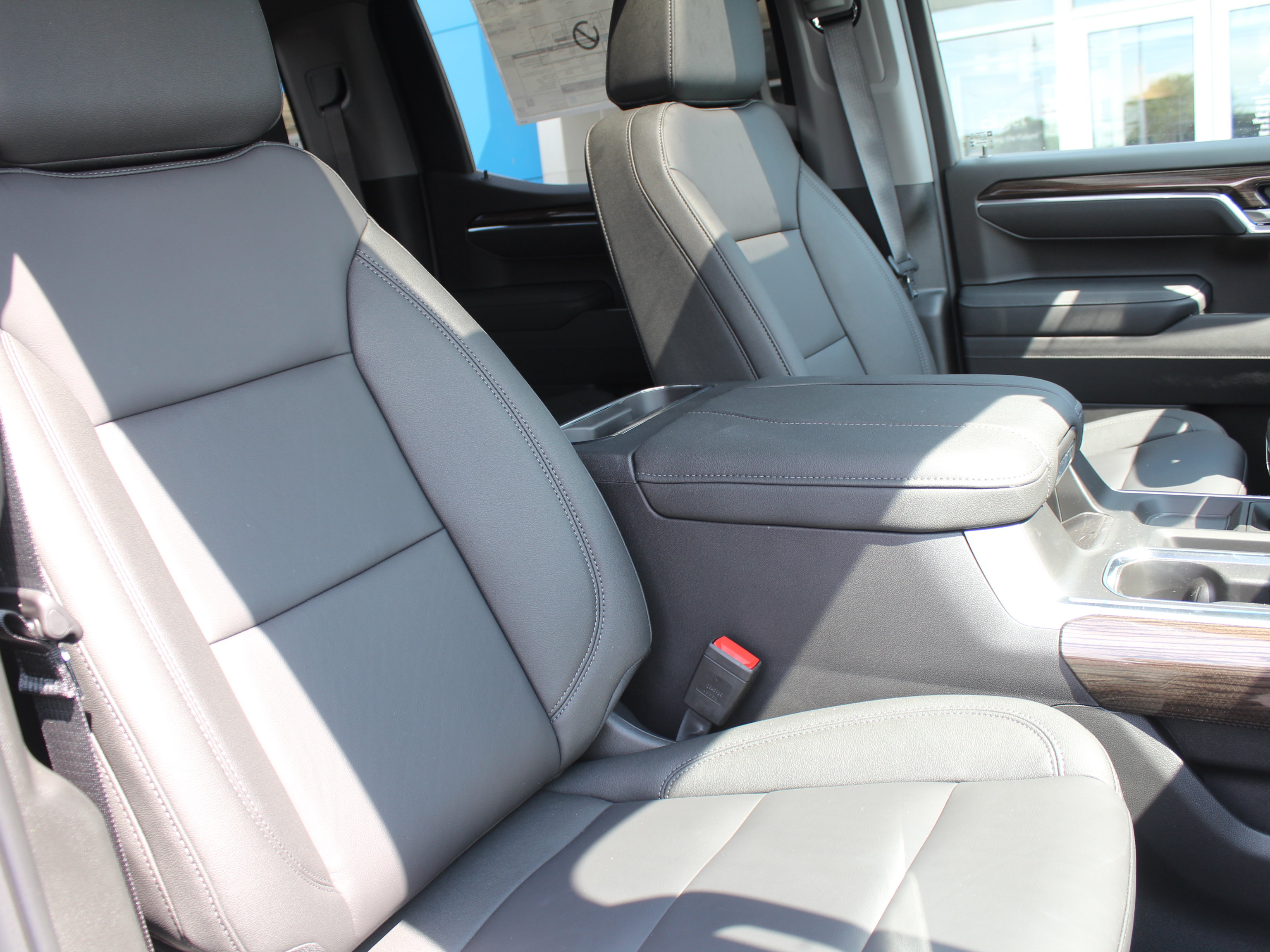 New 2026 Chevrolet Silverado 1500 LT Trail Boss w/ Convenience Package II AWD/4WD image 16