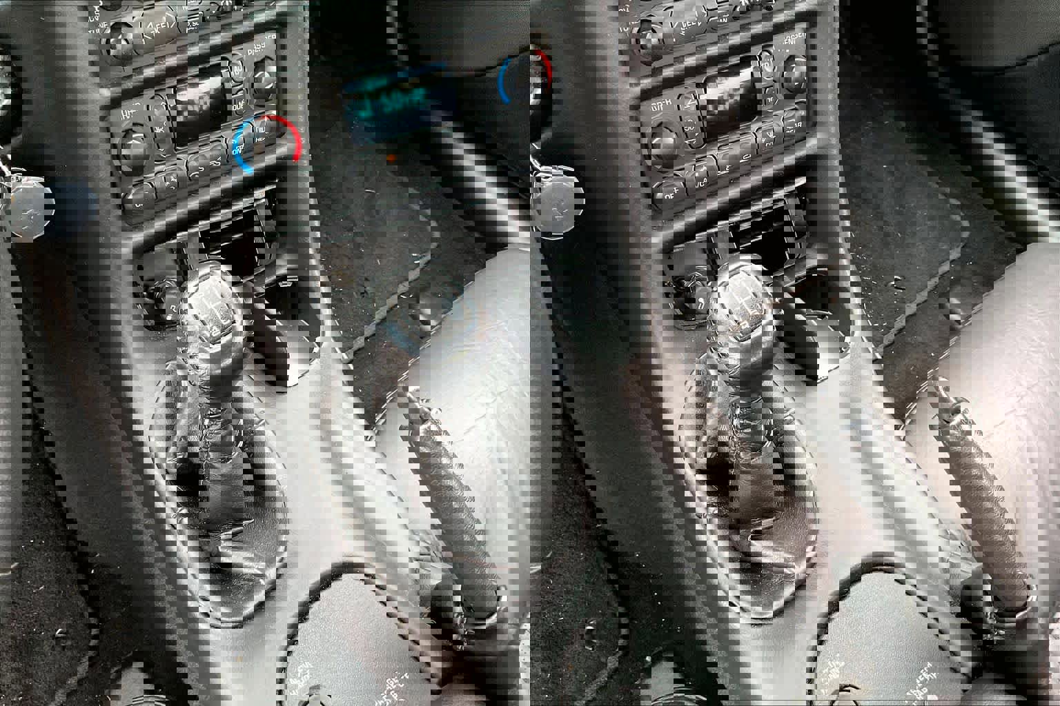 Used 2004 Chevrolet Corvette Z06 w/ Z06 Preferred Equipment Group image 31