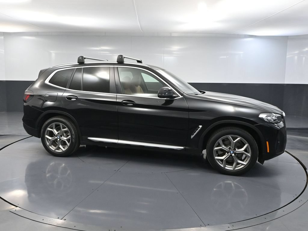 Used 2023 BMW X3 xDrive30i AWD/4WD image 4
