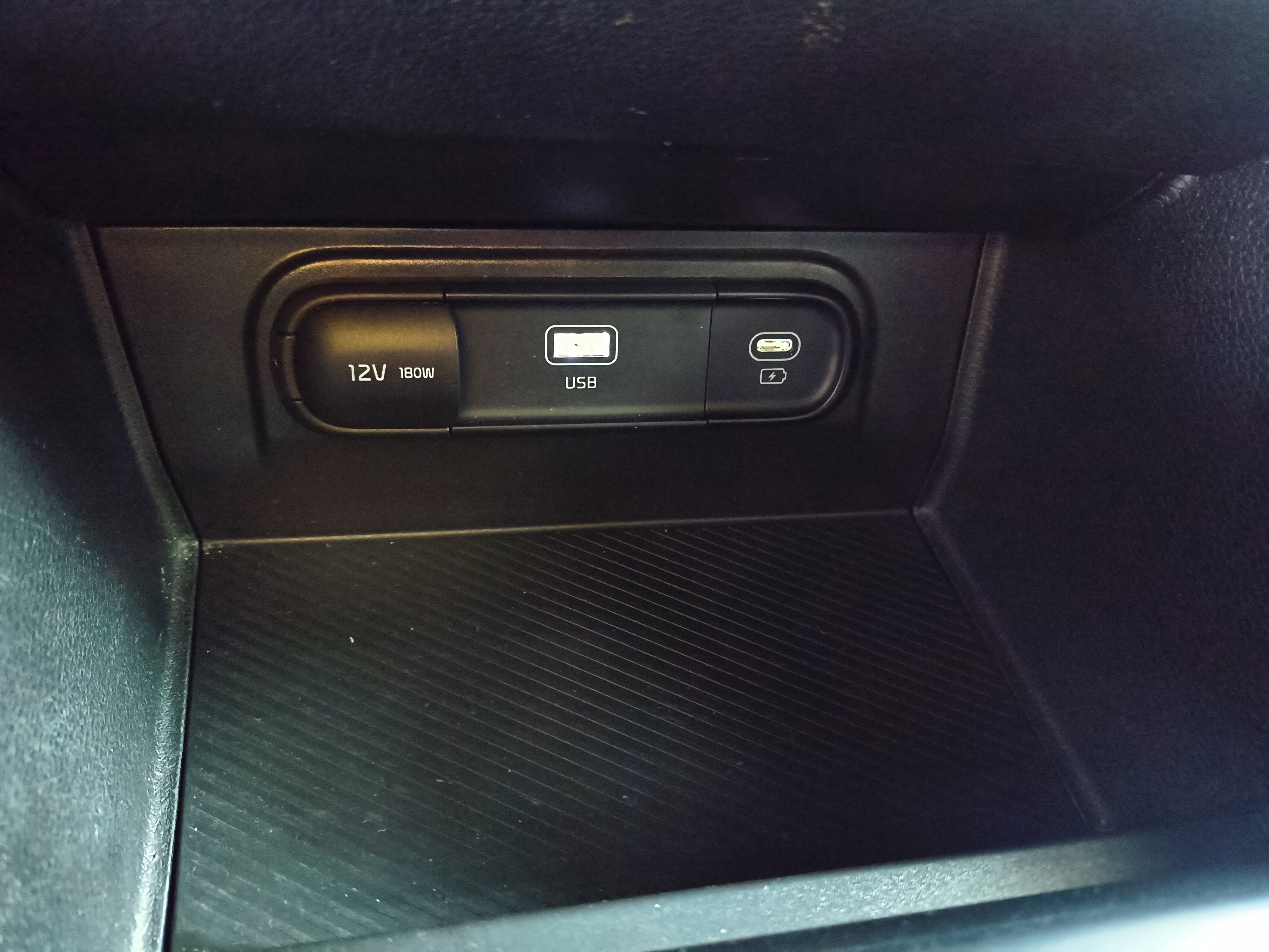 Used 2023 Kia Sportage LX image 23