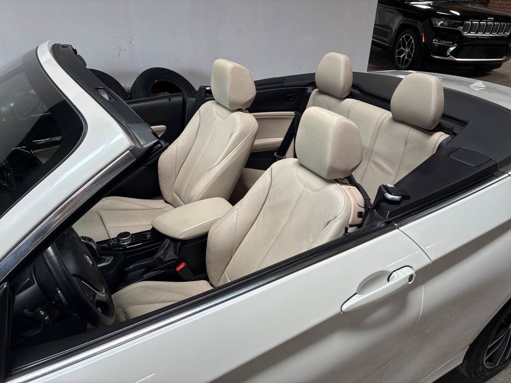 Used 2018 BMW 230i Convertible RWD image 16