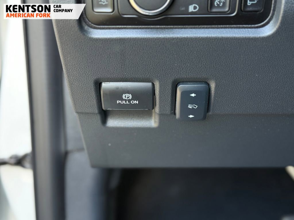 Used 2025 Ford F250 Platinum image 24