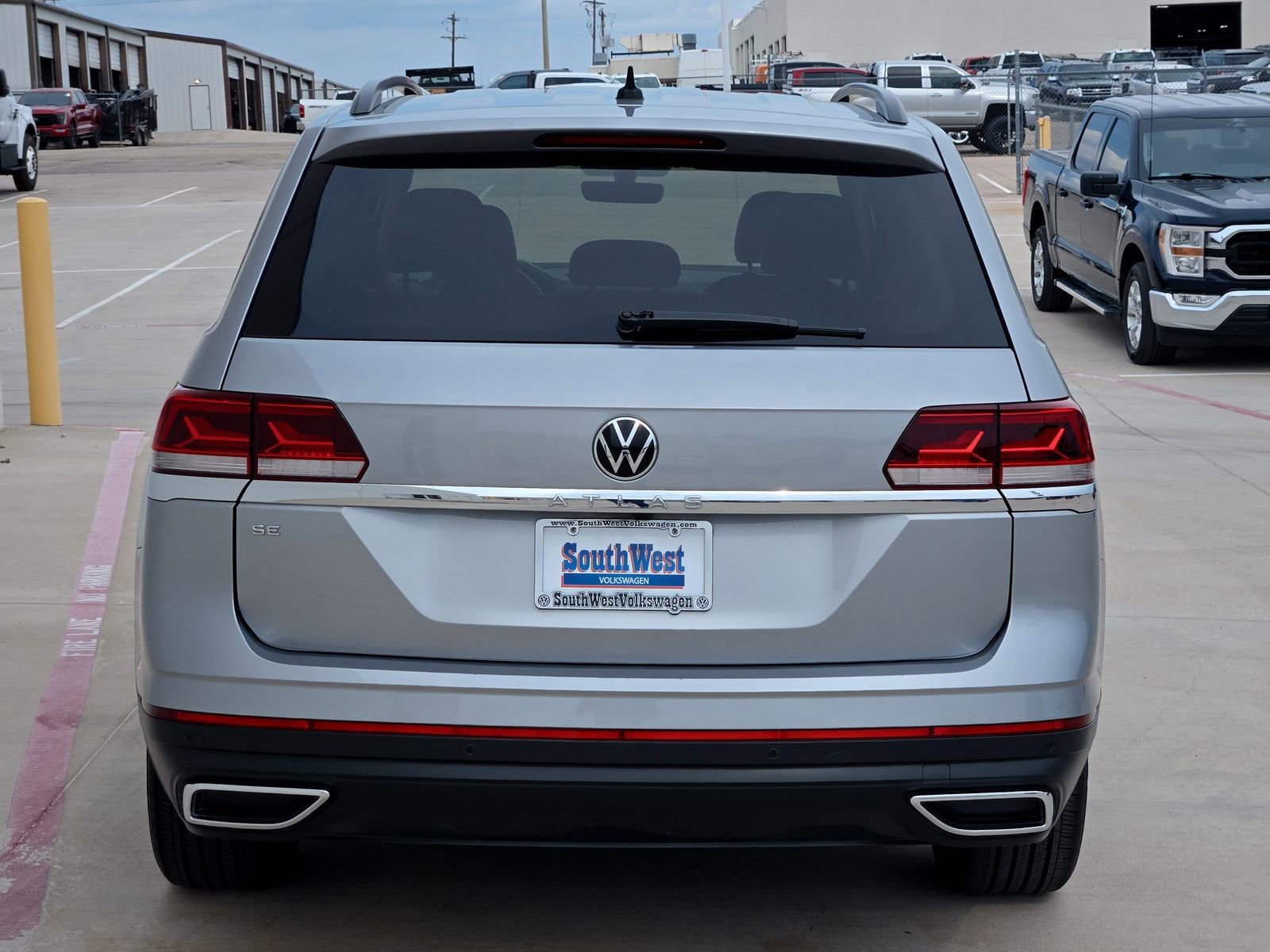 Used 2022 Volkswagen Atlas SE image 5