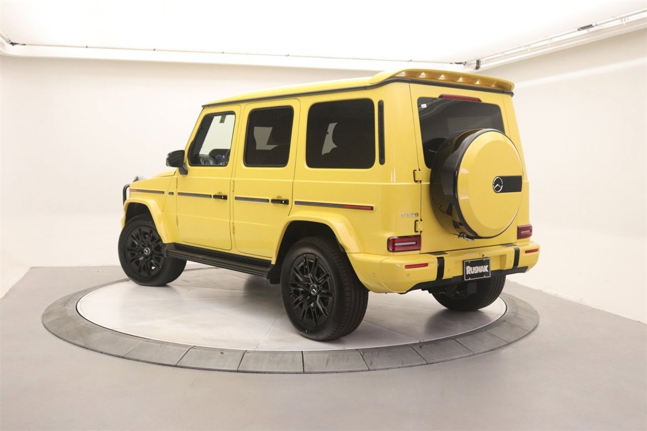 New 2025 Mercedes-Benz G 550 image 2