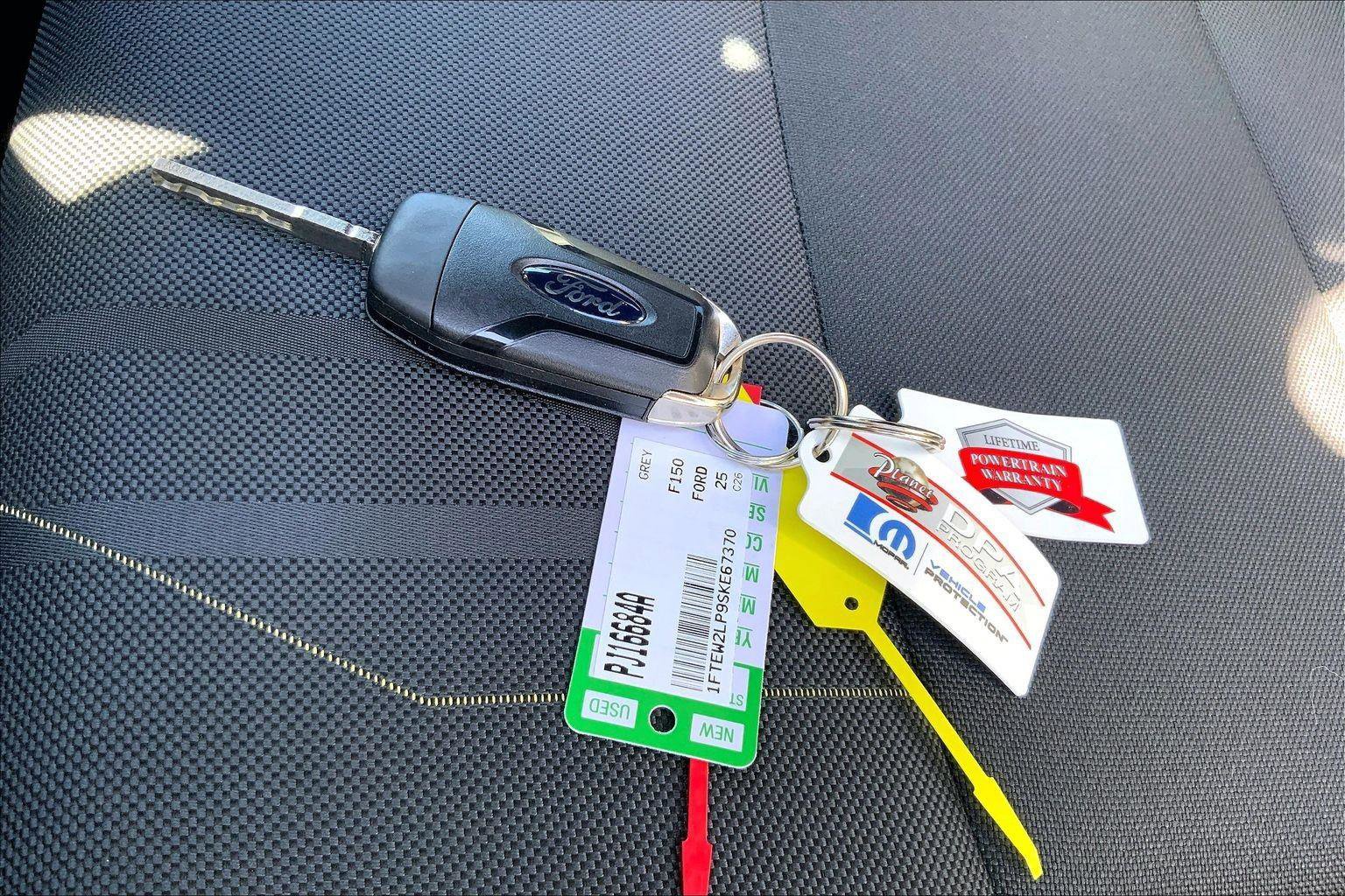 Used 2025 Ford F150 STX image 12