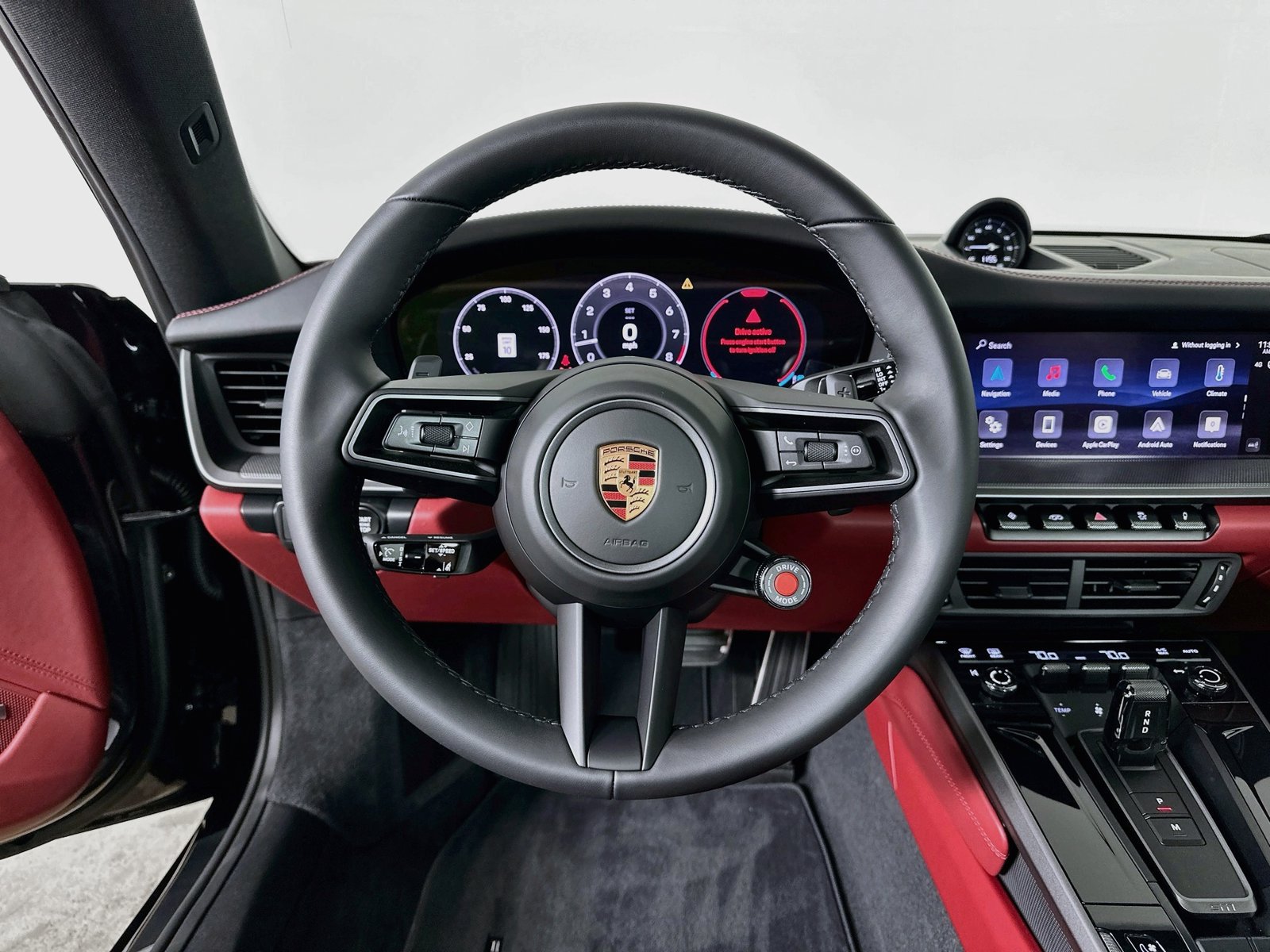 Used 2026 Porsche 911 Carrera RWD image 15