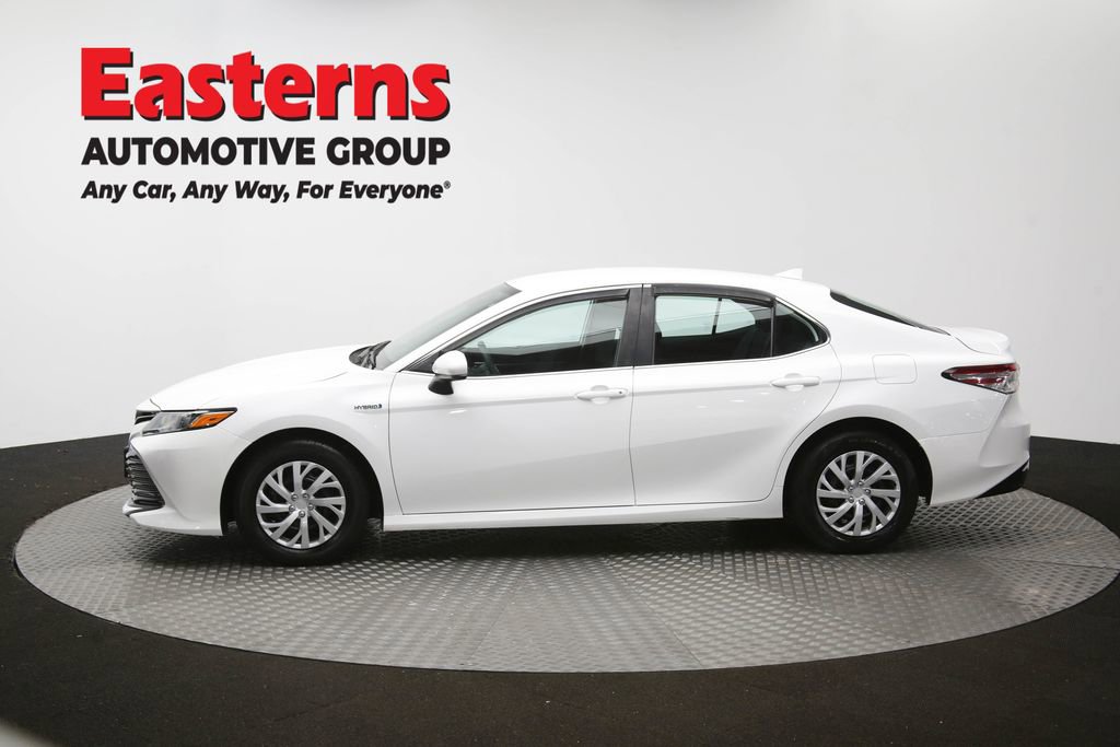 Used 2020 Toyota Camry LE image 60
