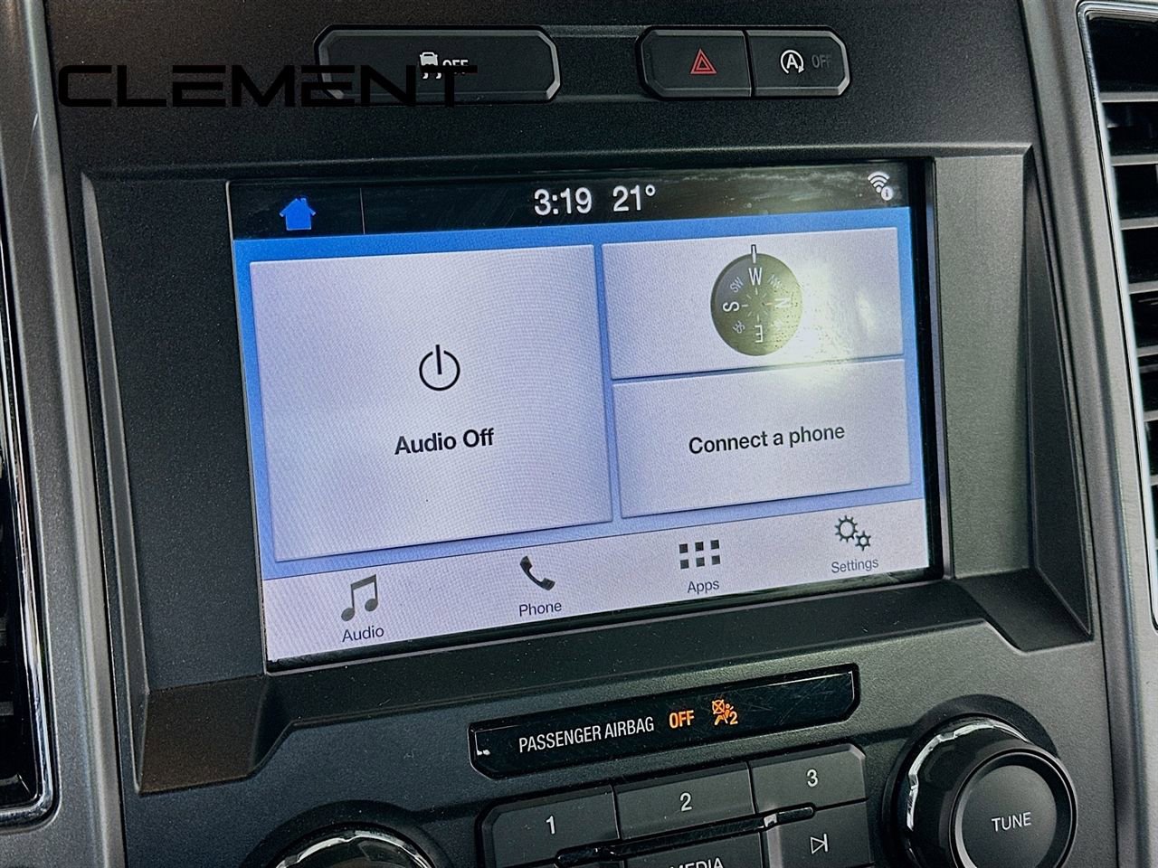 Used 2019 Ford F150 XLT w/ Equipment Group 302A Luxury image 19