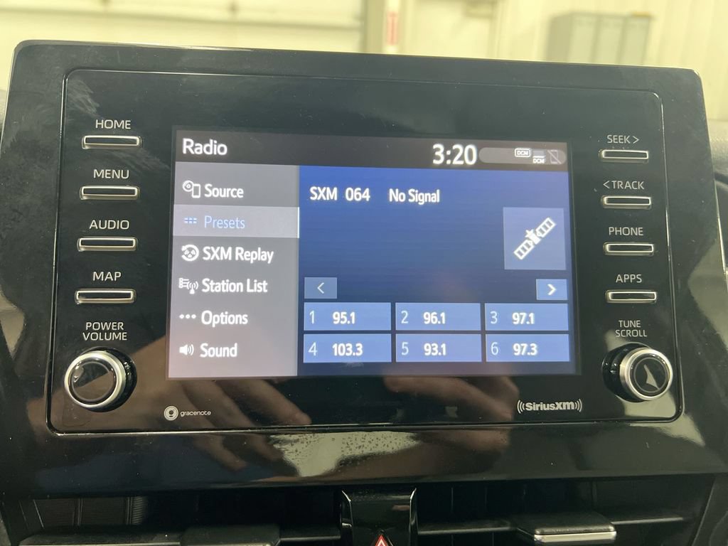 Used 2024 Toyota Camry SE w/ Convenience Package FWD image 14
