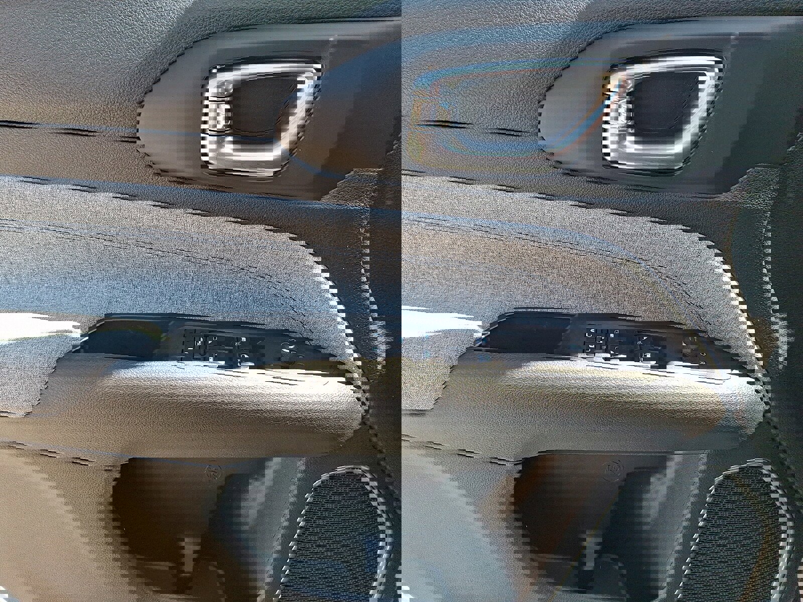 Used 2024 Jeep Compass Latitude image 12