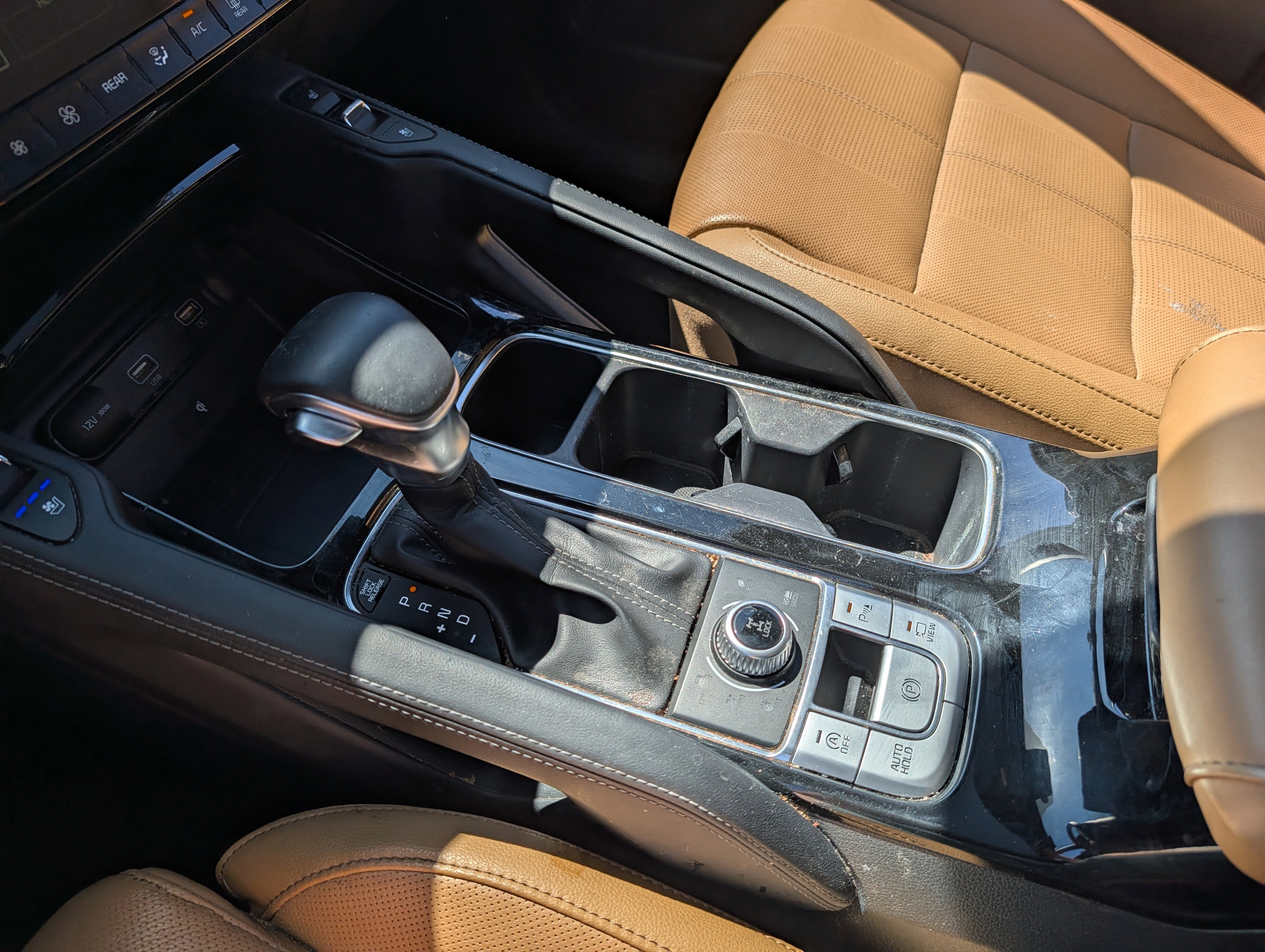 Used 2022 Kia Telluride SX w/ Nightfall Edition Package AWD/4WD image 18