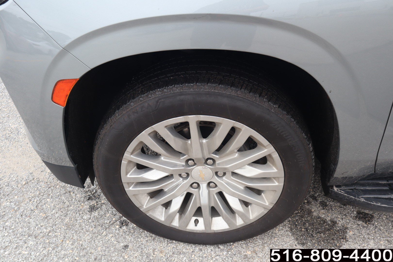 Used 2023 Chevrolet Suburban Premier AWD/4WD image 13