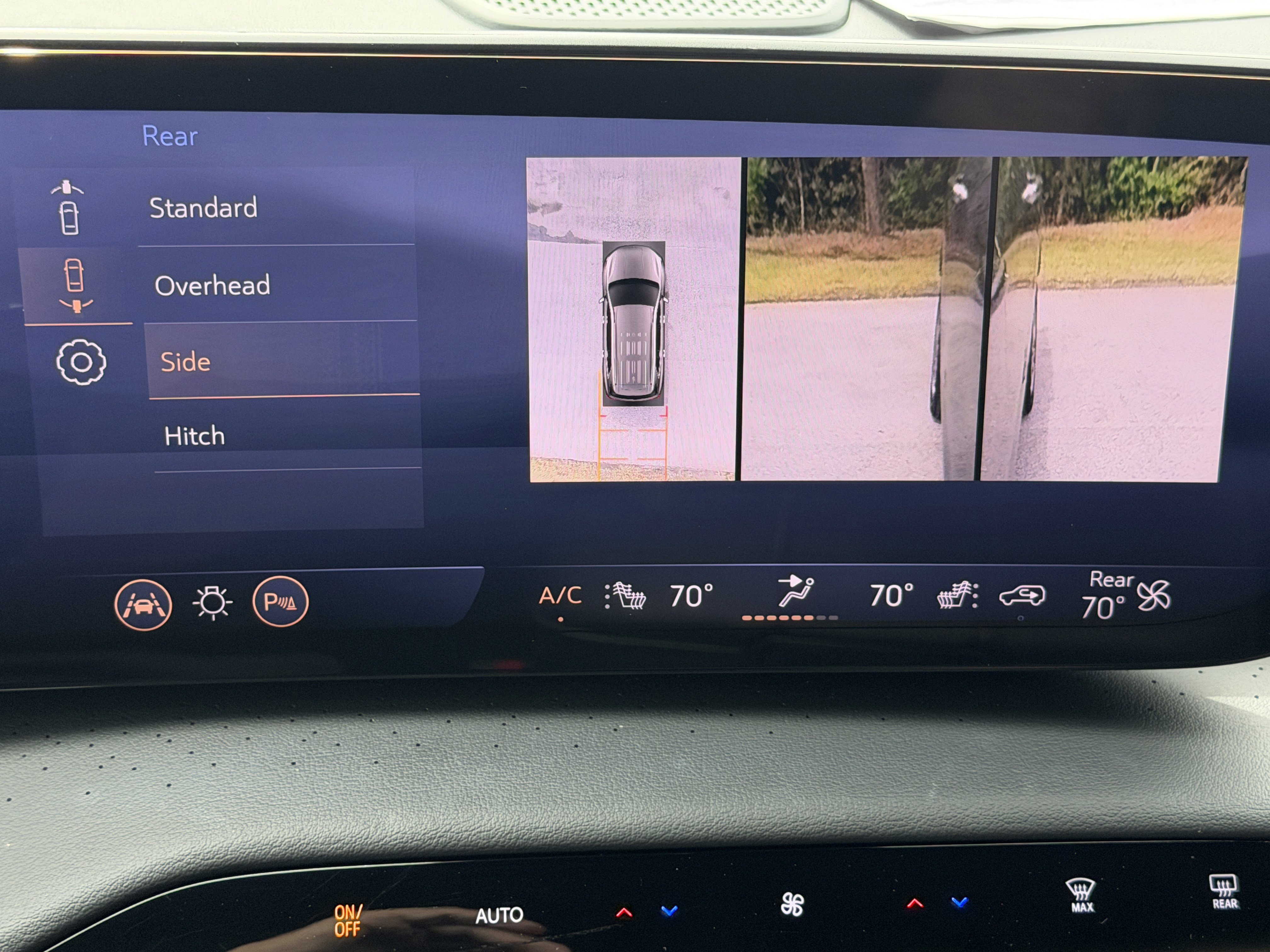 Used 2025 Buick Enclave Avenir w/ Super Cruise Package FWD image 32