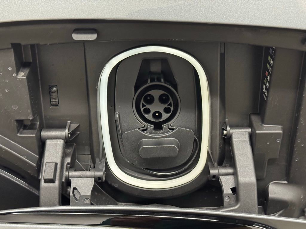 New 2025 Chevrolet Blazer EV LT image 26