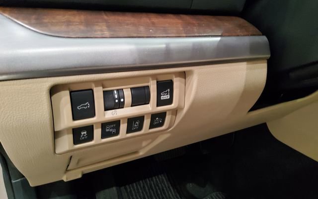 Used 2018 Subaru Outback 2.5i Limited AWD/4WD image 41