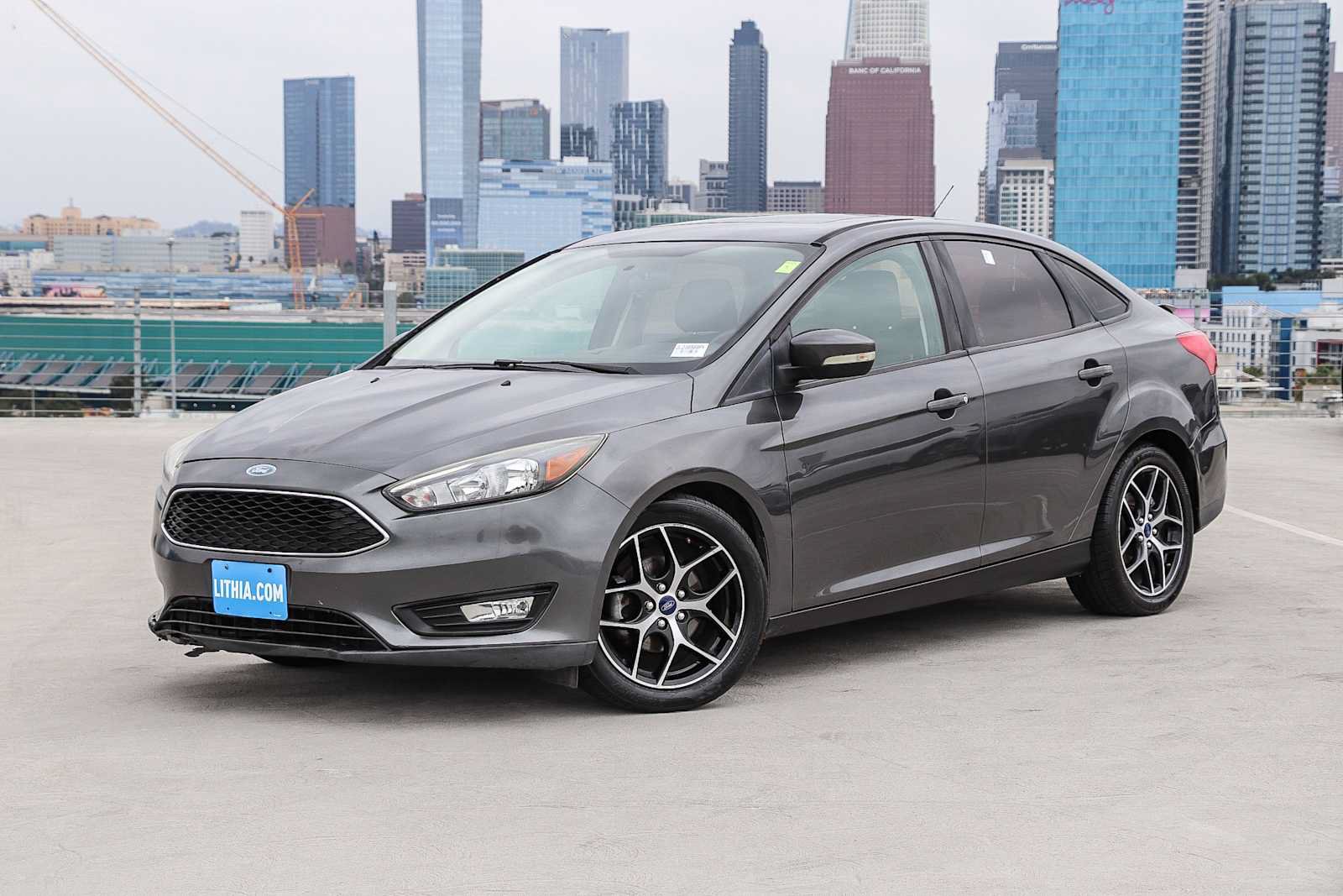 Used 2018 Ford Focus SEL FWD image 1