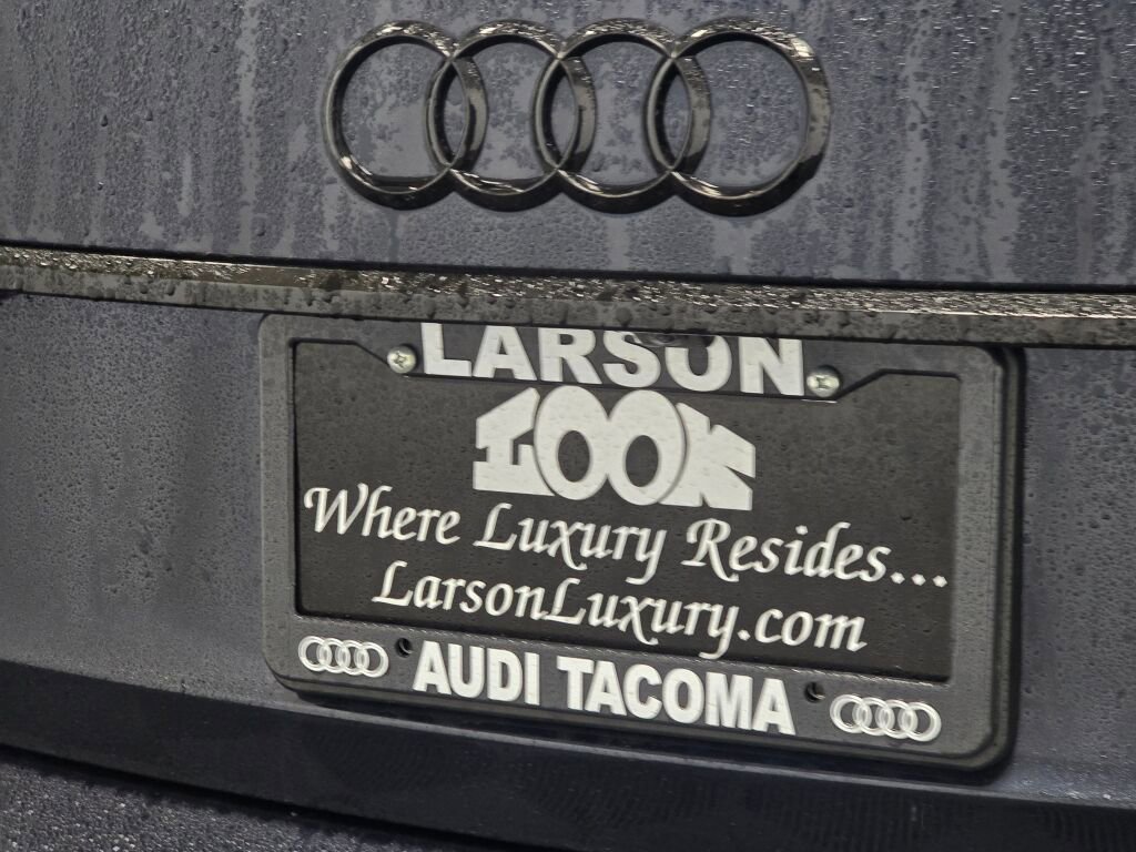 Used 2022 Audi A6 Premium Plus w/ Premium Plus Package image 31