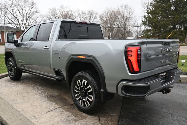 Used 2025 GMC Sierra 2500 Denali Ultimate image 7