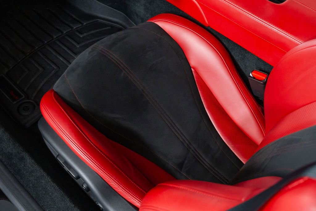 Used 2020 Acura NSX image 33