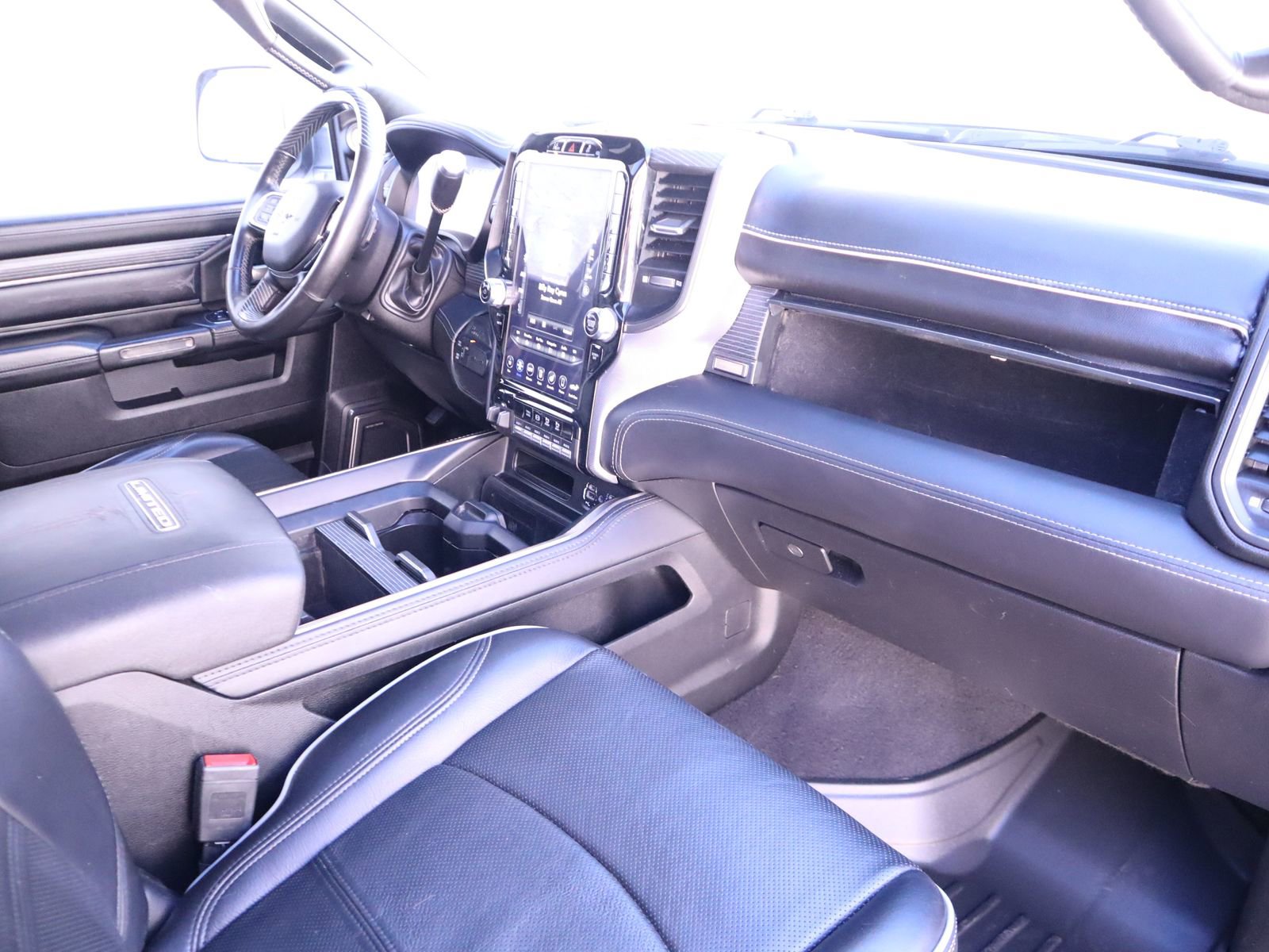 Used 2021 RAM 2500 Limited AWD/4WD image 53