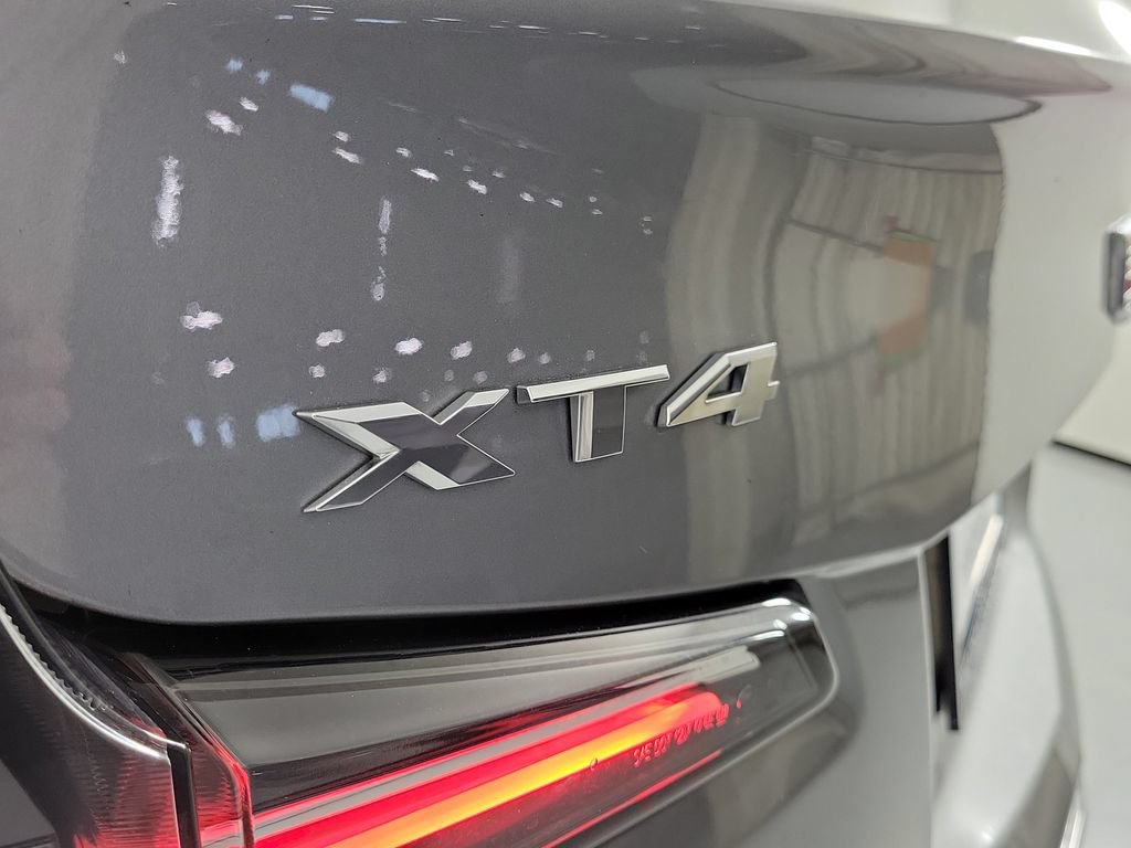 Used 2023 Cadillac XT4 Sport AWD/4WD image 7
