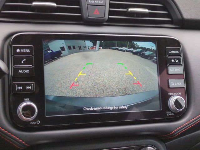 New 2025 Nissan Versa SR w/ Trunk Package image 18