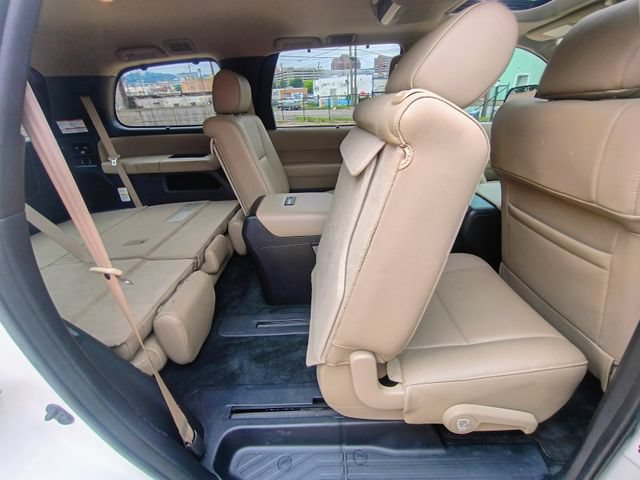Used 2018 Toyota Sequoia Platinum AWD/4WD image 67