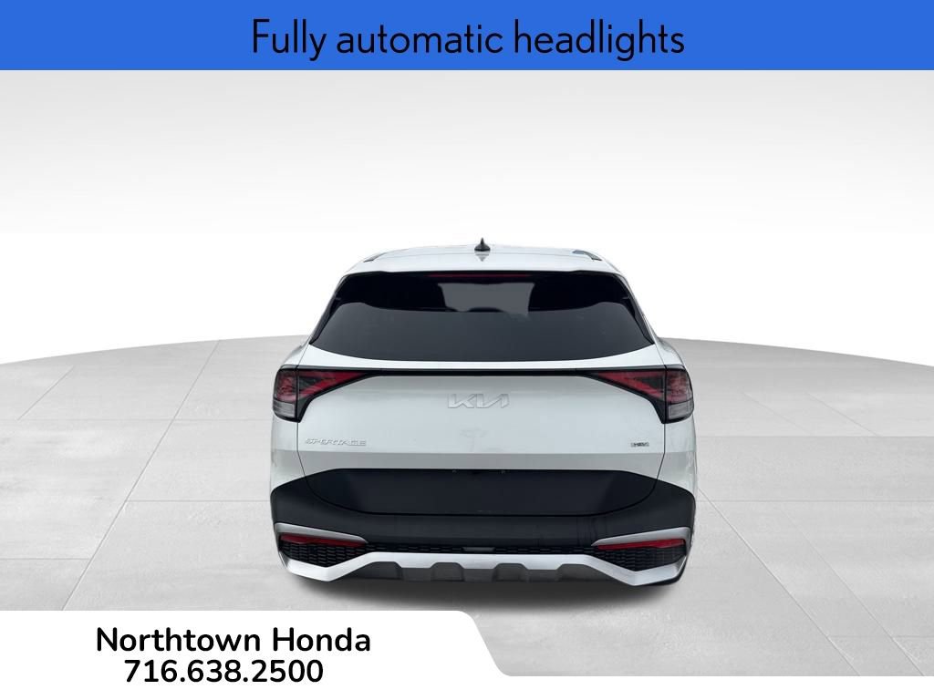 Used 2023 Kia Sportage LX image 6