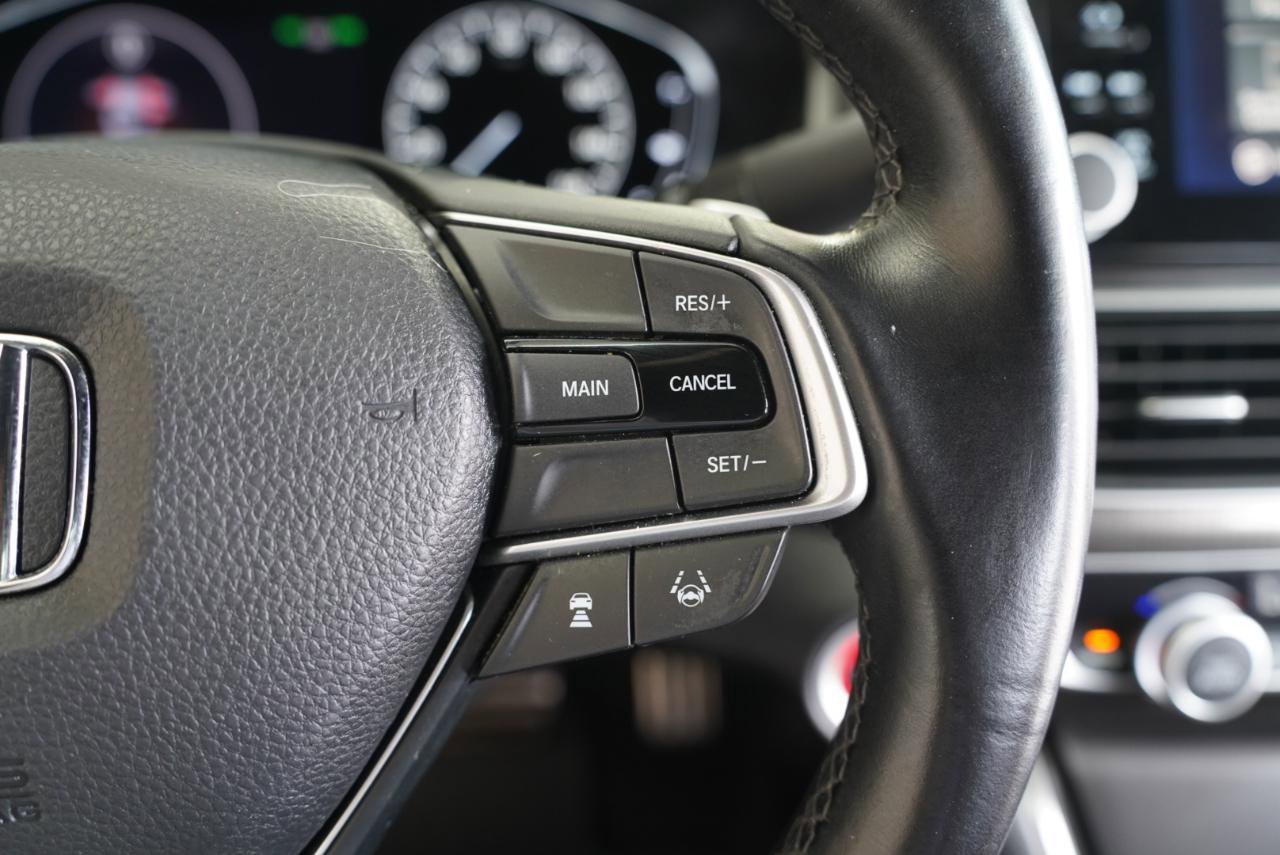 Used 2018 Honda Accord Sport image 16