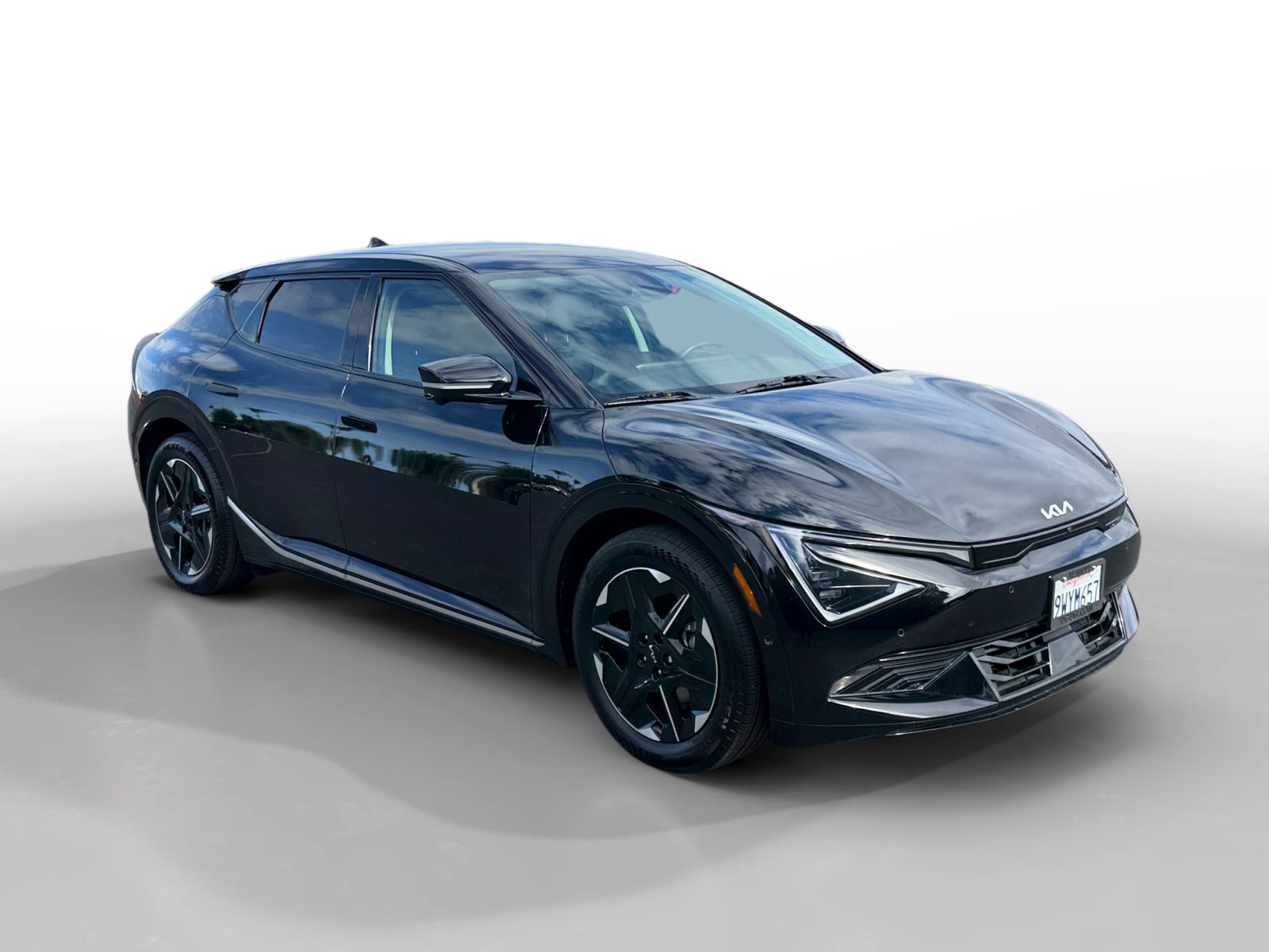 Used 2025 Kia EV6 Wind RWD image 7