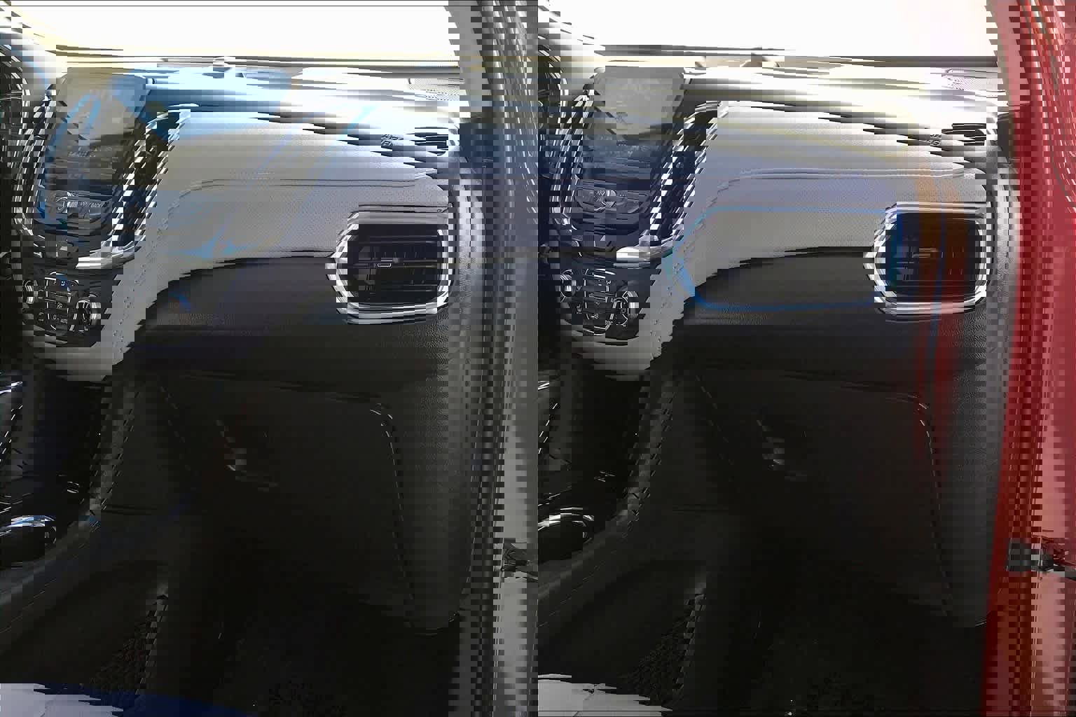 Used 2018 Chevrolet Equinox Premier image 18