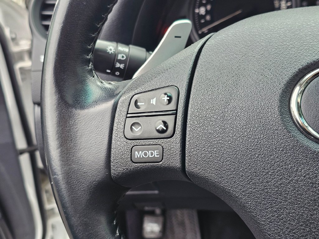 Used 2009 Lexus IS 250 RWD image 29