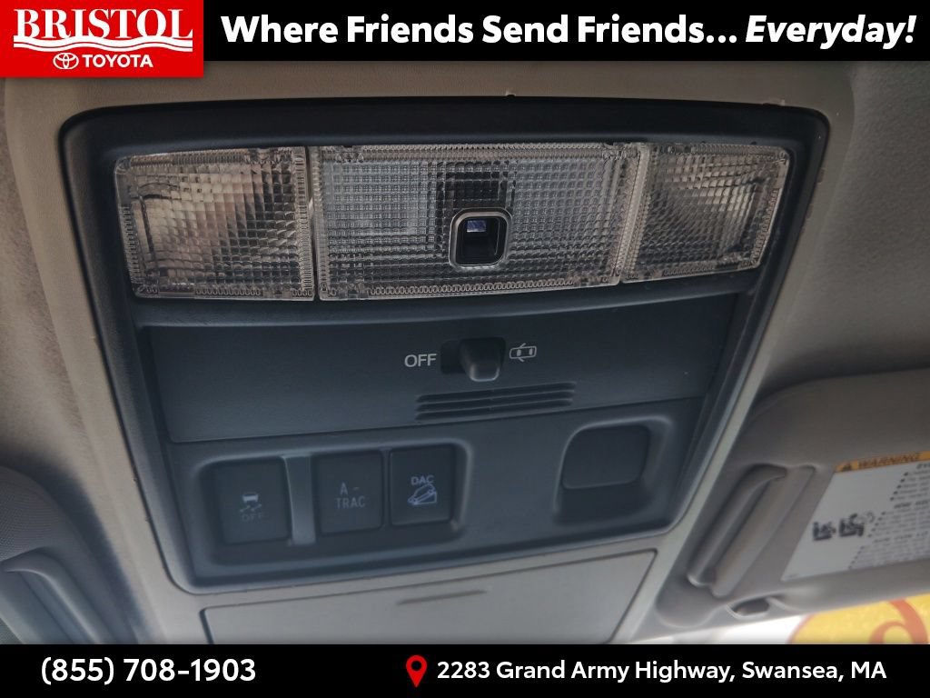 Used 2016 Toyota 4Runner SR5 w/ Four Season Floor Mat Package AWD/4WD image 24