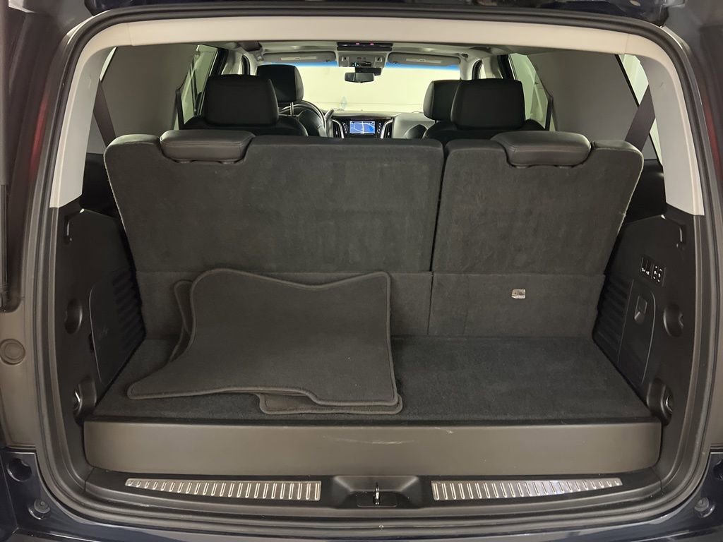 Used 2017 Cadillac Escalade Premium Luxury AWD/4WD image 35