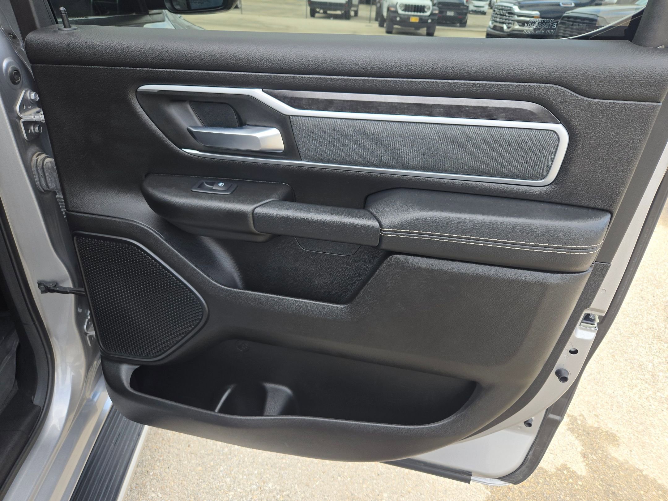 Used 2022 RAM 1500 Lone Star image 28