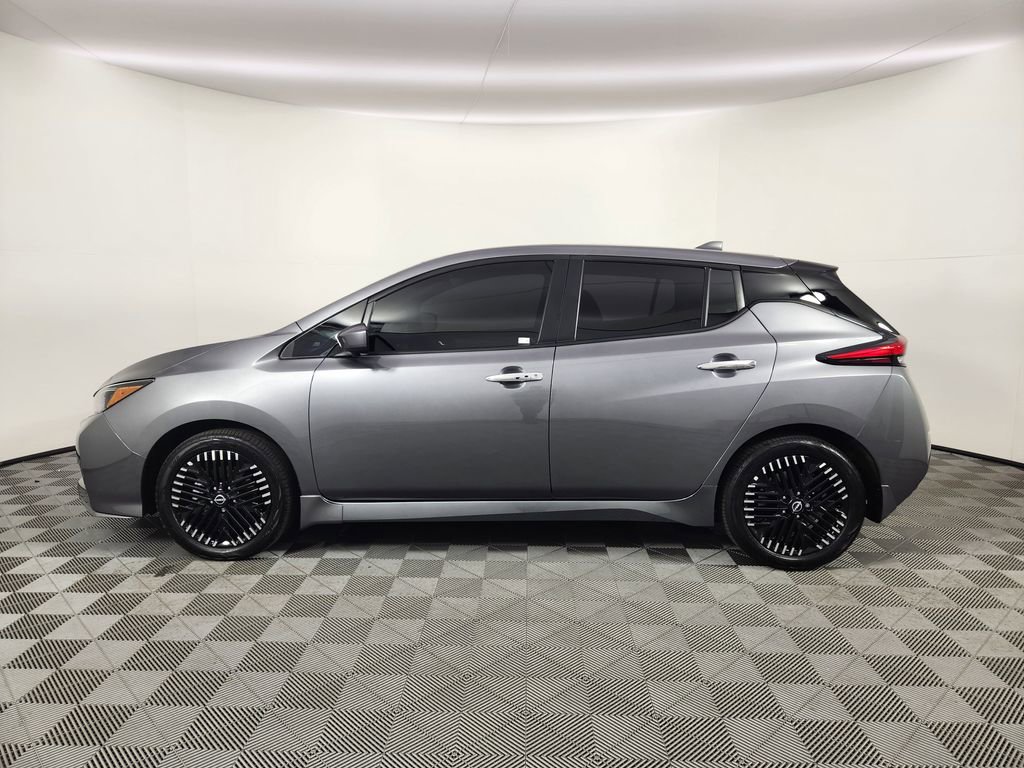 Used 2024 Nissan Leaf SV Plus image 2