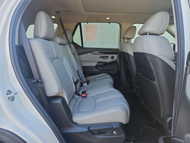 Certified 2024 Honda Pilot Touring image 32