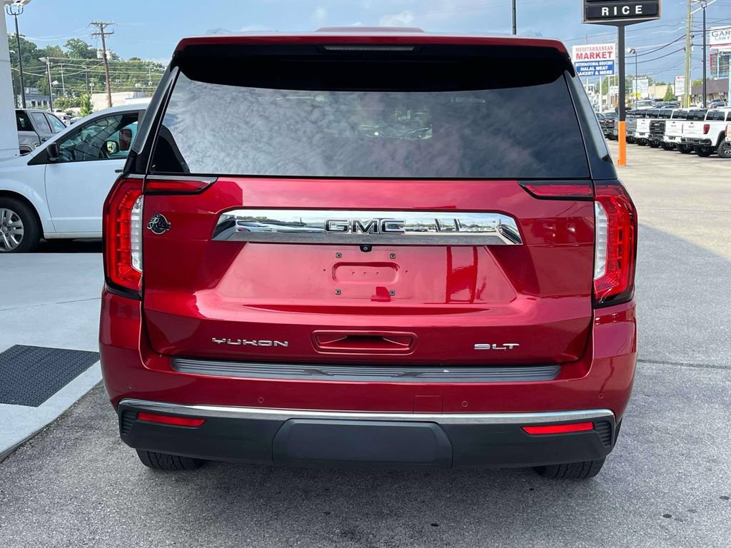 Used 2021 GMC Yukon SLT w/ SLT Luxury Plus Package AWD/4WD image 4