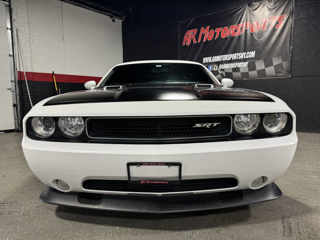 Used 2012 Dodge Challenger SRT8 image 7