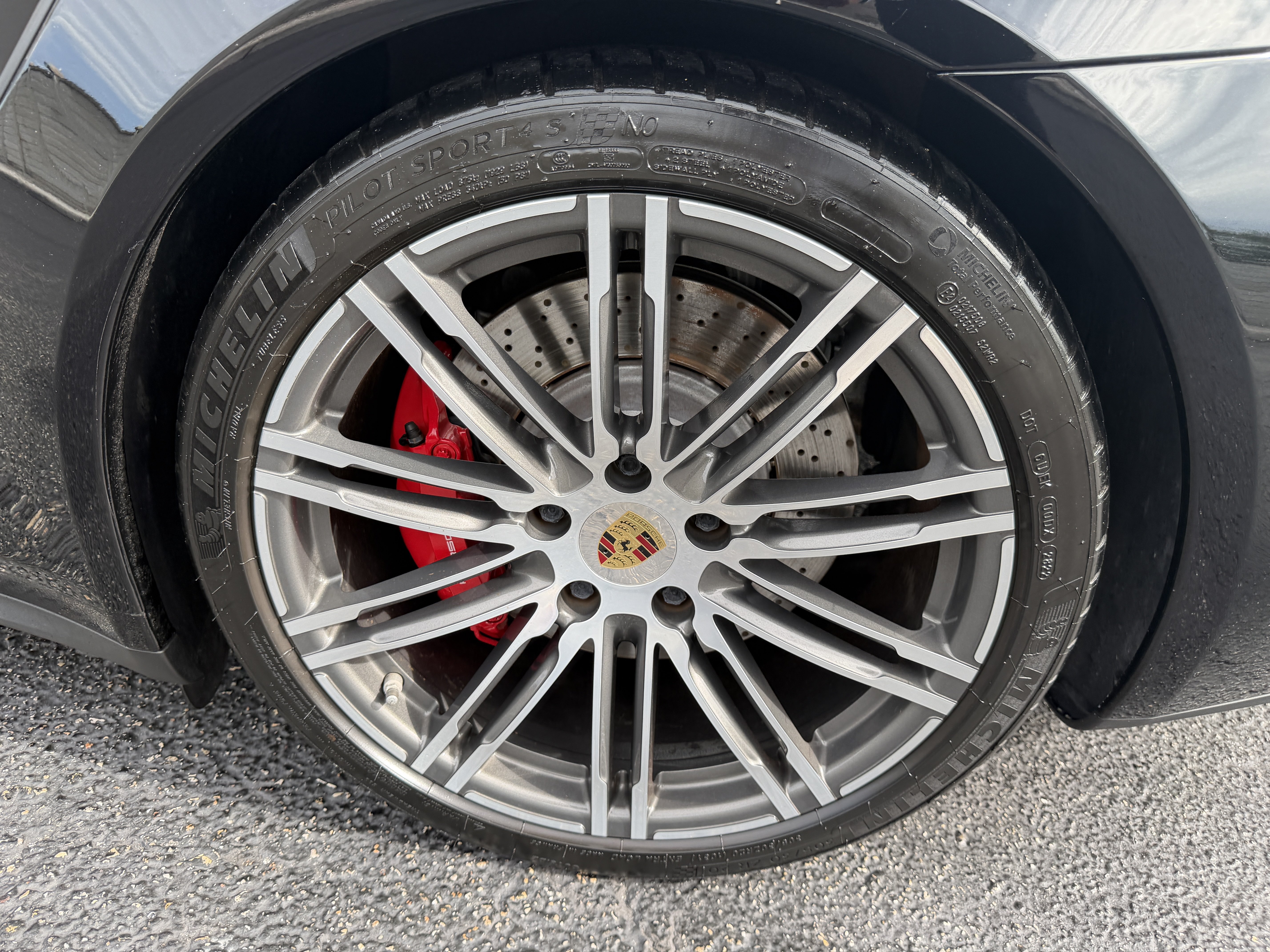 Used 2015 Porsche 911 Turbo AWD/4WD image 9